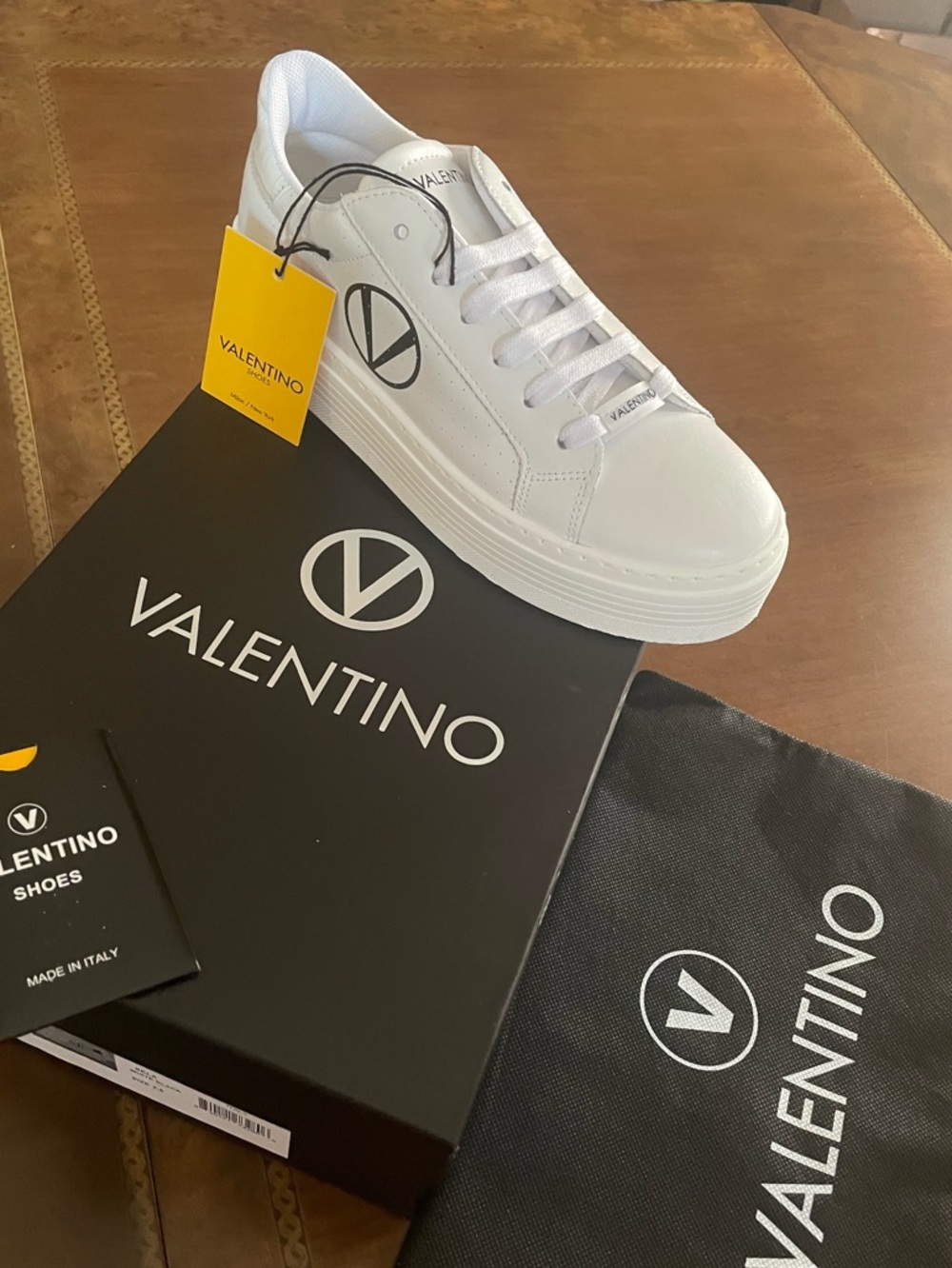Valentino White Leather Low-Top platform Sneakers